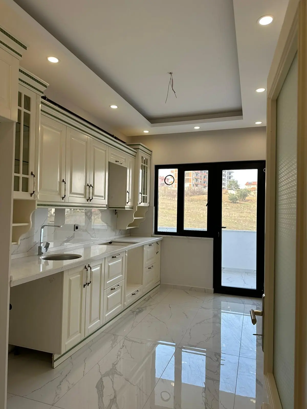 Modern kitchen